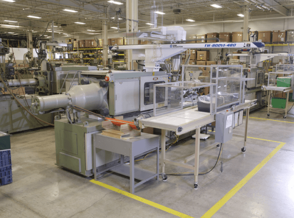 Plastic Injection Molding 101 – The Basics of an Injection Press