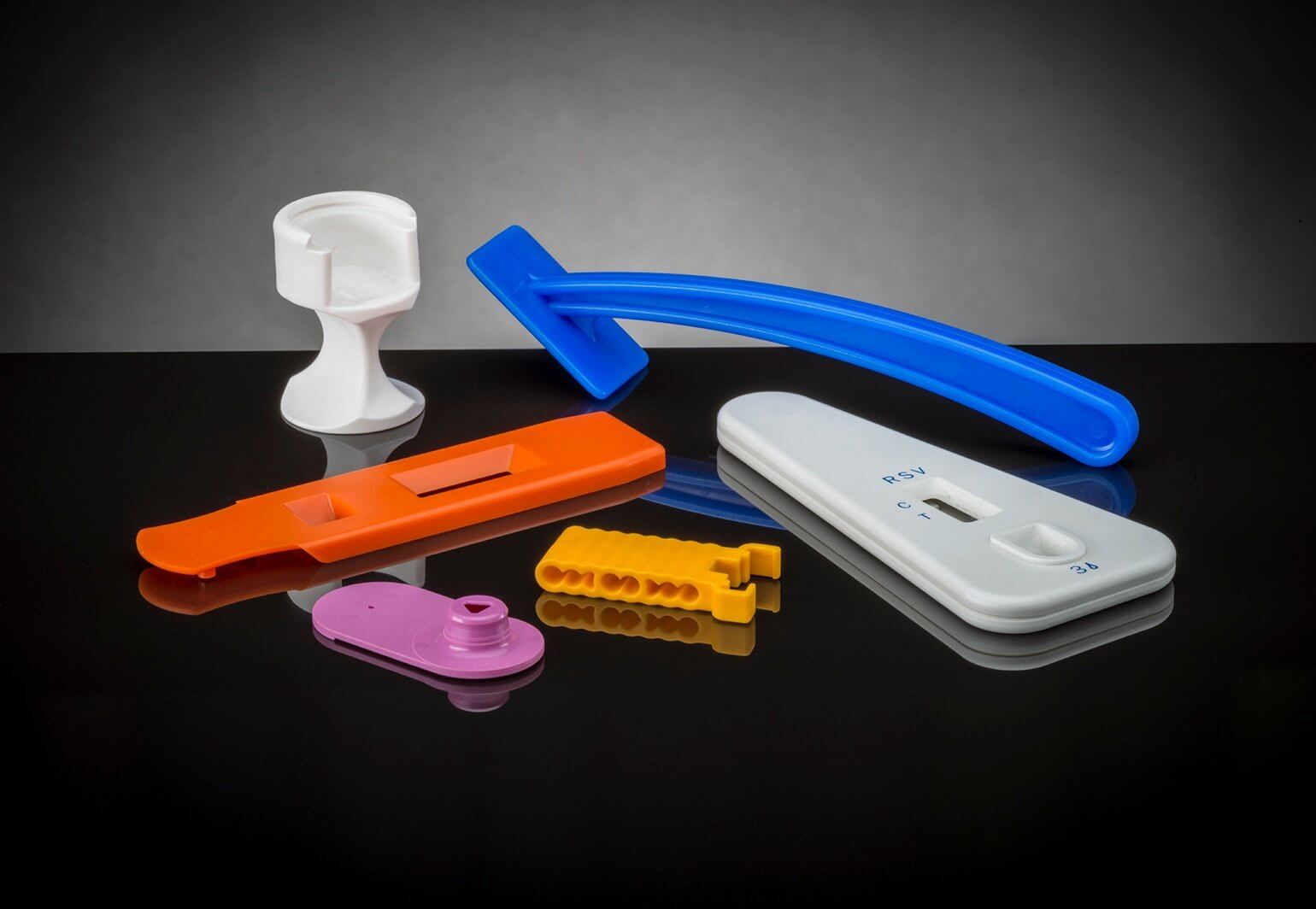 3 Industries That Benefit From Plastic Injection Molding